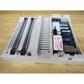 Schneider 170-ADM-690-51 IO Module 170ADM69051
