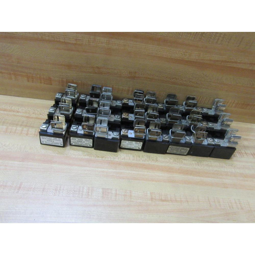 Allen Bradley X-401978 Fuse Block X401978 (Pack of 8) - Used