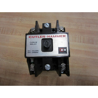 Cutler Hammer D26MB Relay Chipped Corners - Used