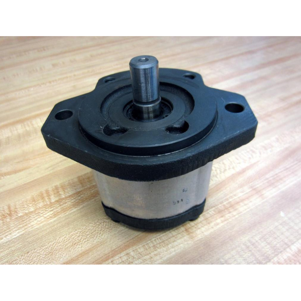 Rexroth 0510425311 Gear Pump 1515500013 - Used