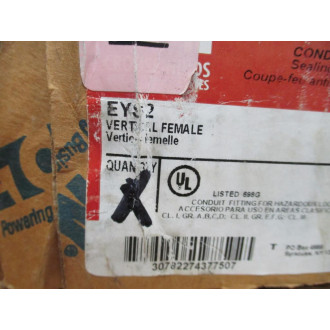 Cooper Crouse Hinds EYS 2 34" Conduit Seal Fitting EYS2 W Plugs (Pack of 3) - New No Box