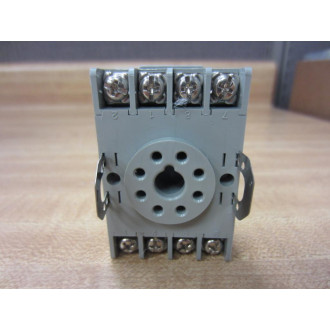 IDEC SR2P-06 Socket Relay SR2P06 w Clips - New No Box