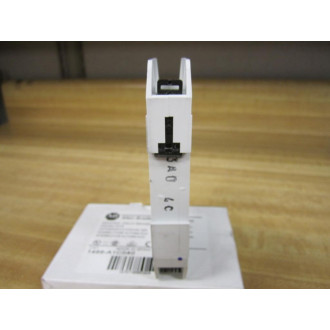 Allen Bradley 1489-A1C040 Circuit Breaker 4 Amp 1489A1C040
