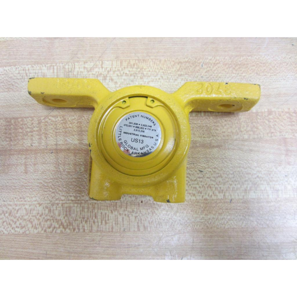 Global Manufacturing US-13 Industrial Ball Vibrator US13 - Used