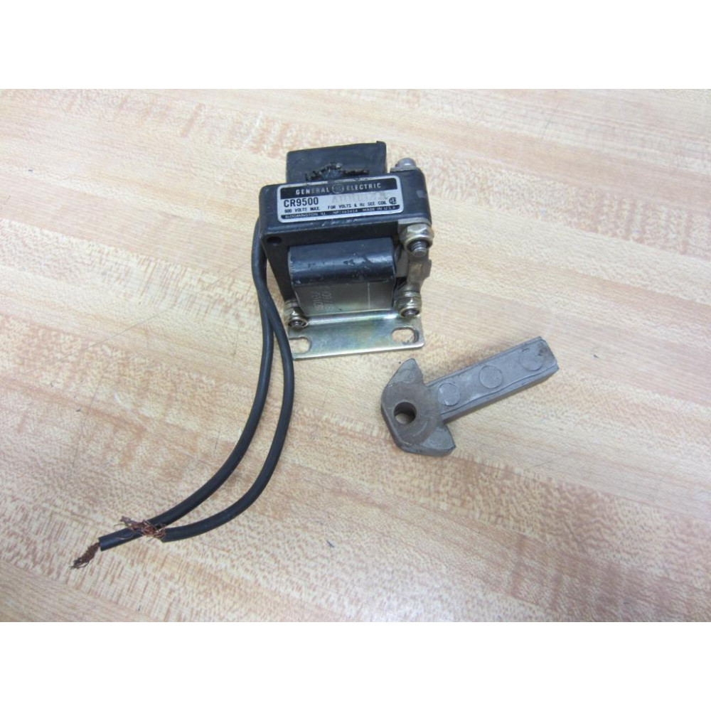 General Electric CR9500 A100B2A Coil CR9500A100B2A - Used