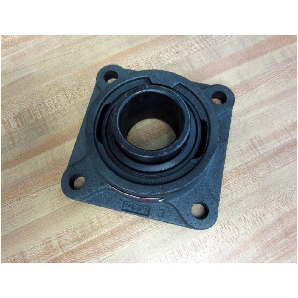 Seal Master SF 31 1-1516 Flange Mount Bearing Unit SF31 - New No Box