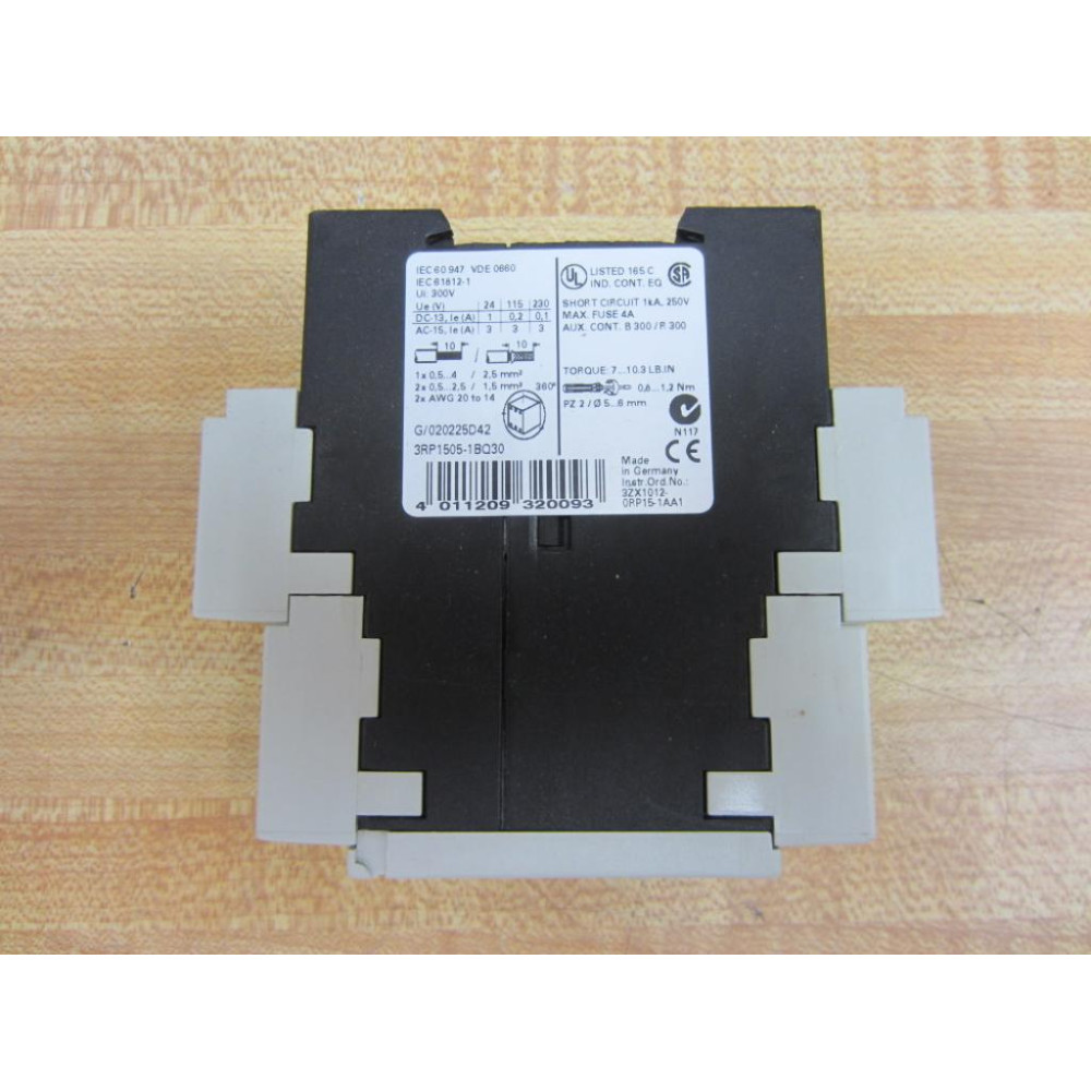 Siemens 3RP1505-1BQ30 Timing Relay 3RP15051BQ30 - New No Box