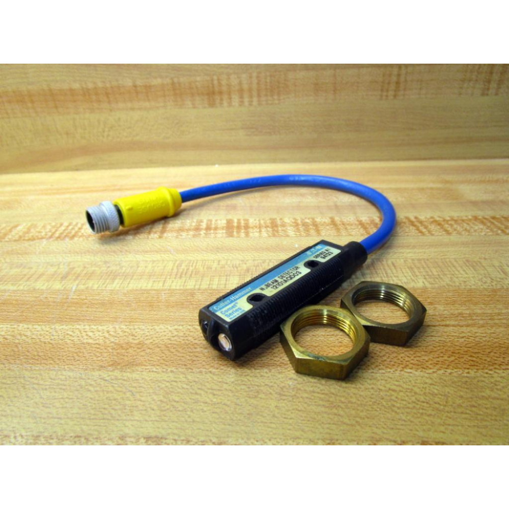 Cutler Hammer 12101AQD03 Photoelectric Sensor - Used
