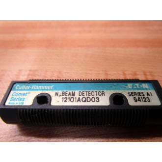 Cutler Hammer 12101AQD03 Photoelectric Sensor - Used