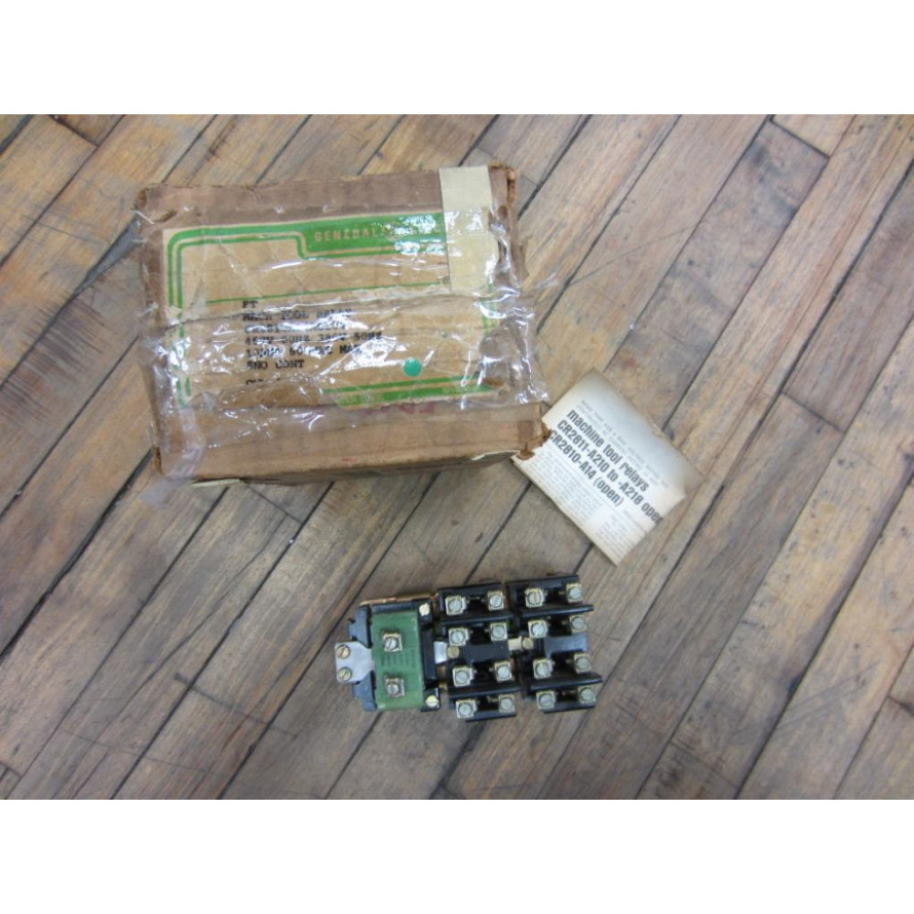 General Electric CR2810A14AG Relay