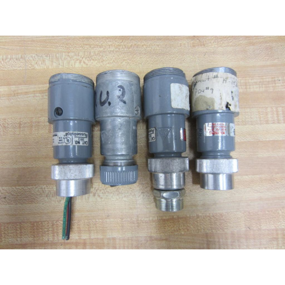 Russellstoll 3913 Thomas & Betts Female Connector (Pack of 4) - Used