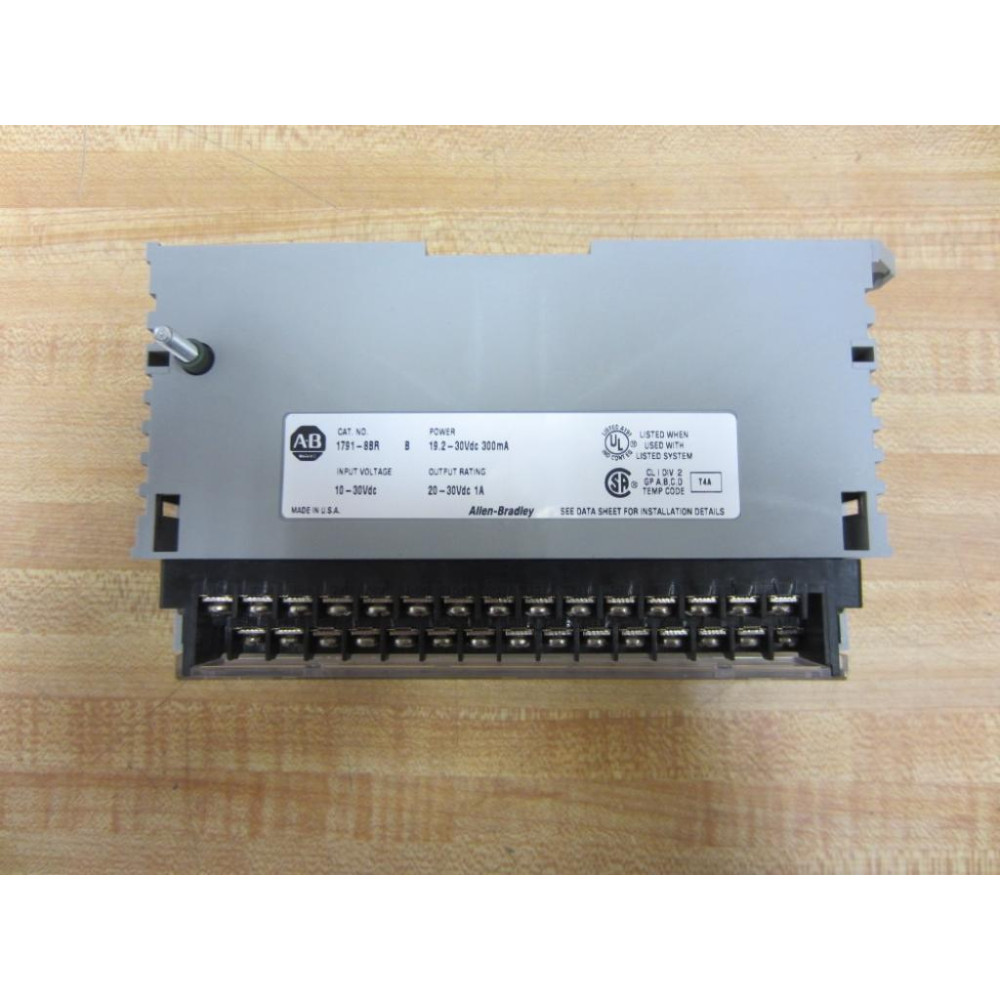 Allen Bradley 1791-8BR IO Block 17918BR Series B - Used