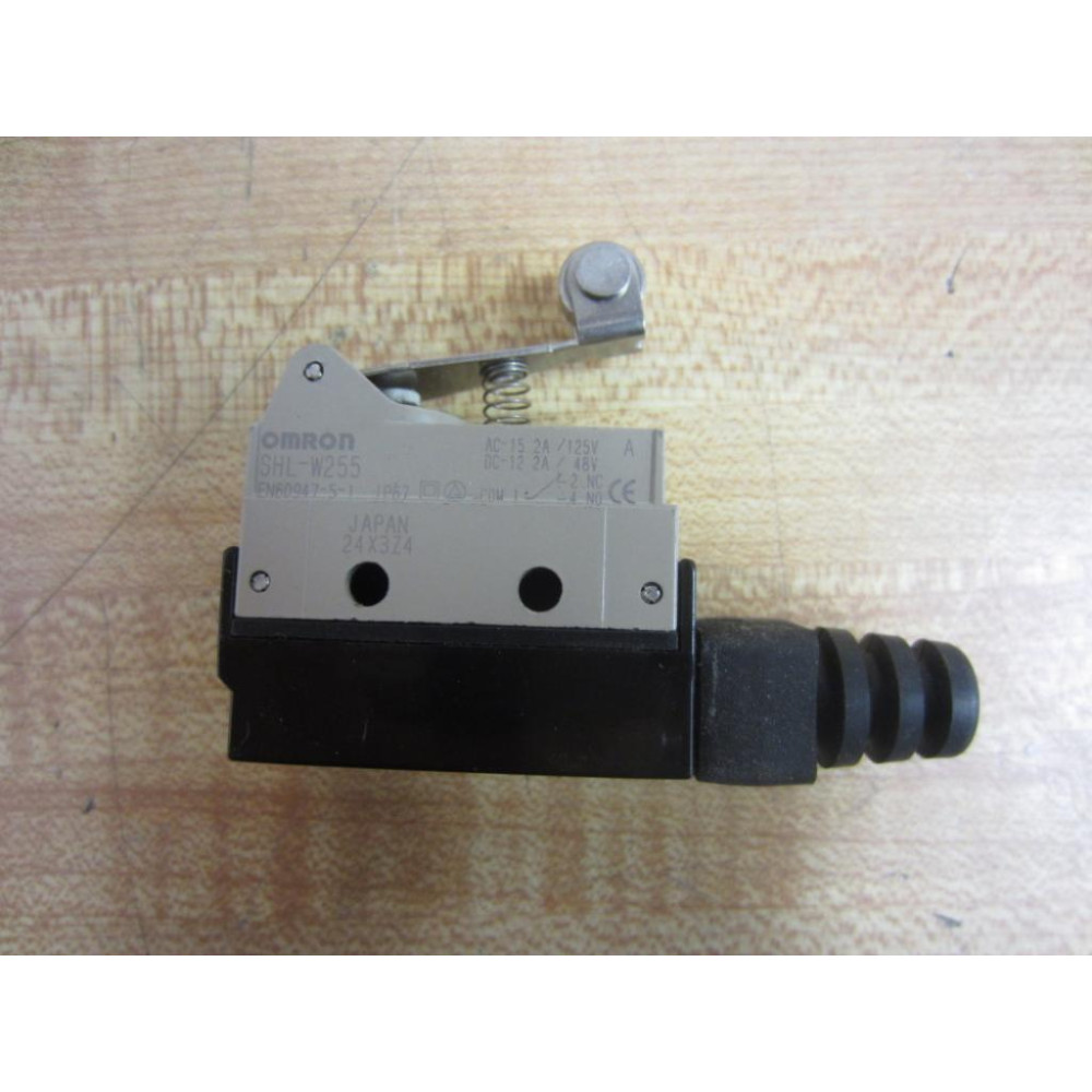 Omron SHL-W255 Limit Switch WRoller Lever SHLW255 - New No Box