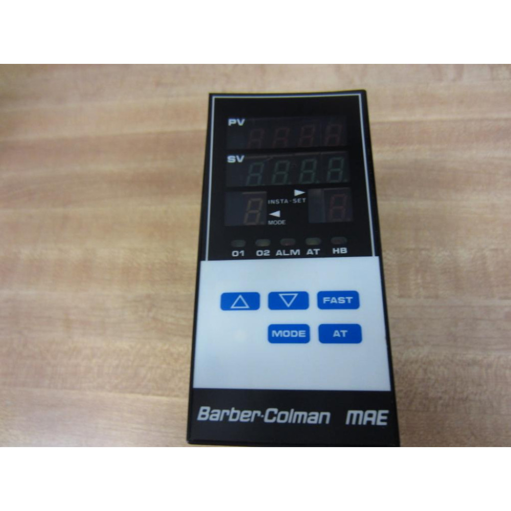 Barber Colman MAE1-04000-000-0-00 Temp Control MAE104000000000 - New No Box