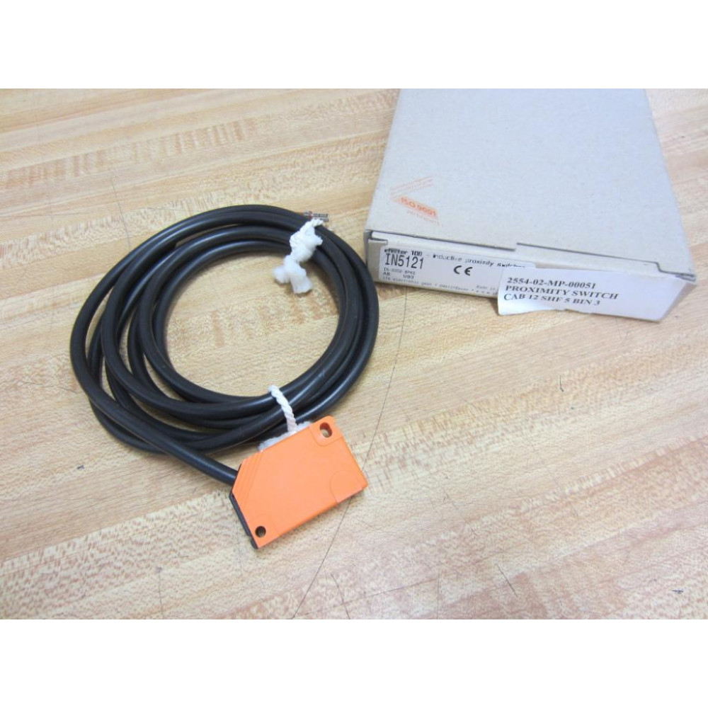 IFM Efector IN5121 Proximity Switch IN-3002-BPKG
