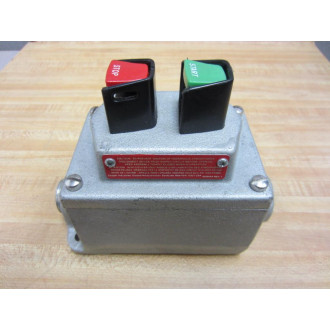 Crouse & Hinds EDSC315 Start Stop Switch - New No Box