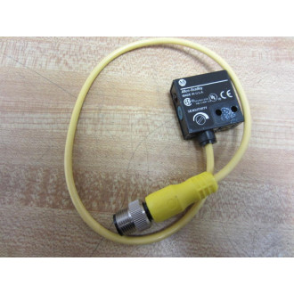 Allen Bradley 42SMU-7201-QD 42SMU7201QD Polarized Retro Photoswitch - New No Box