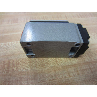 Telemecanique SG0-8003 Proximity Switch SGO8003