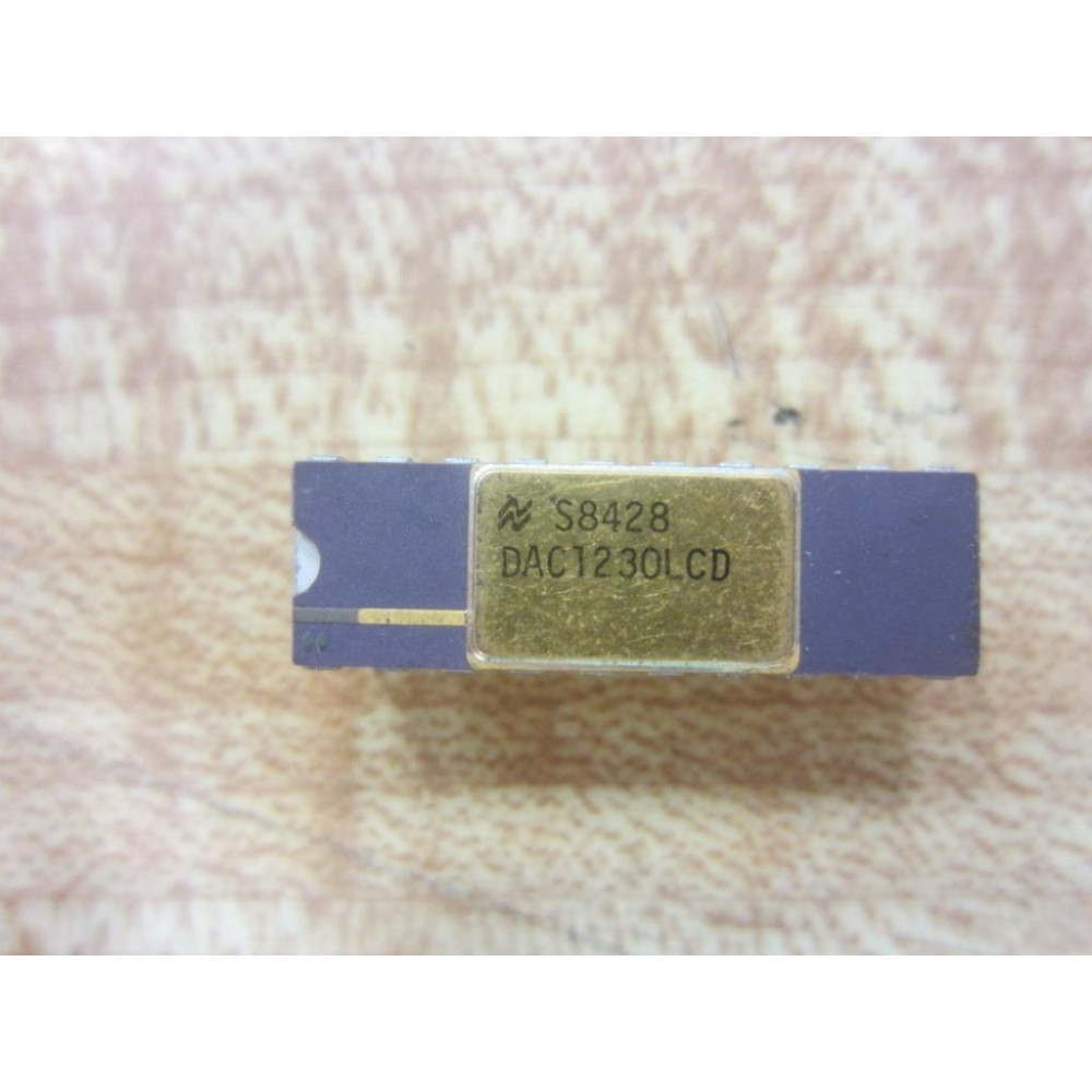 Fairchild DAC1230LCD Ic Chip - New No Box
