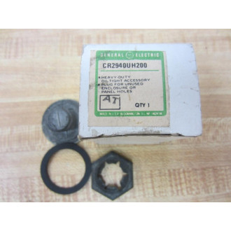 General Electric CR2940UH200 Plug Oiltight