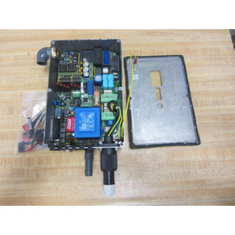 05-15-89-00 05158900 Service Button Pump - Used