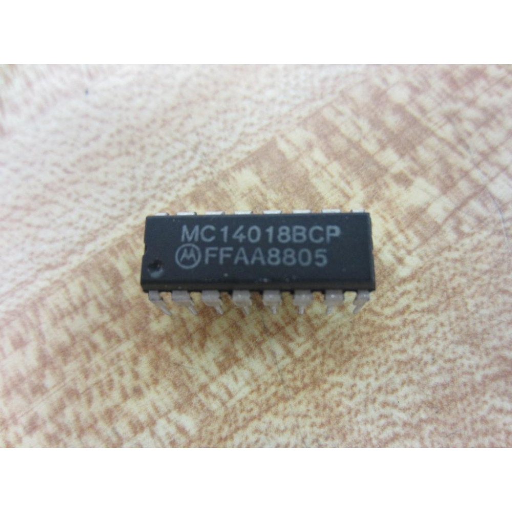 Motorola MC14018BCP Integrated Circuit (Pack of 4)