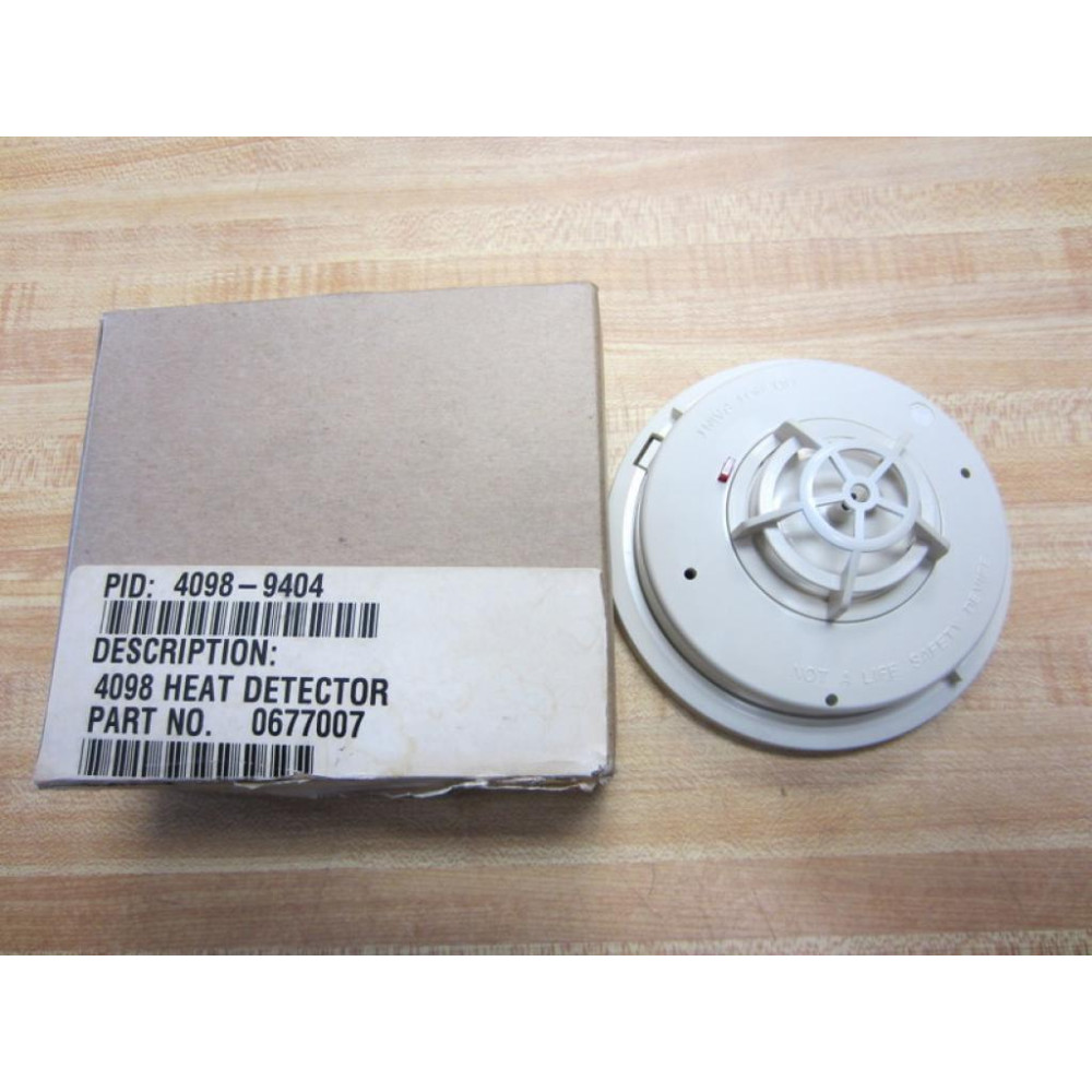 Simplex 4098-9404 Heat Detector 0677007 40989404 4098