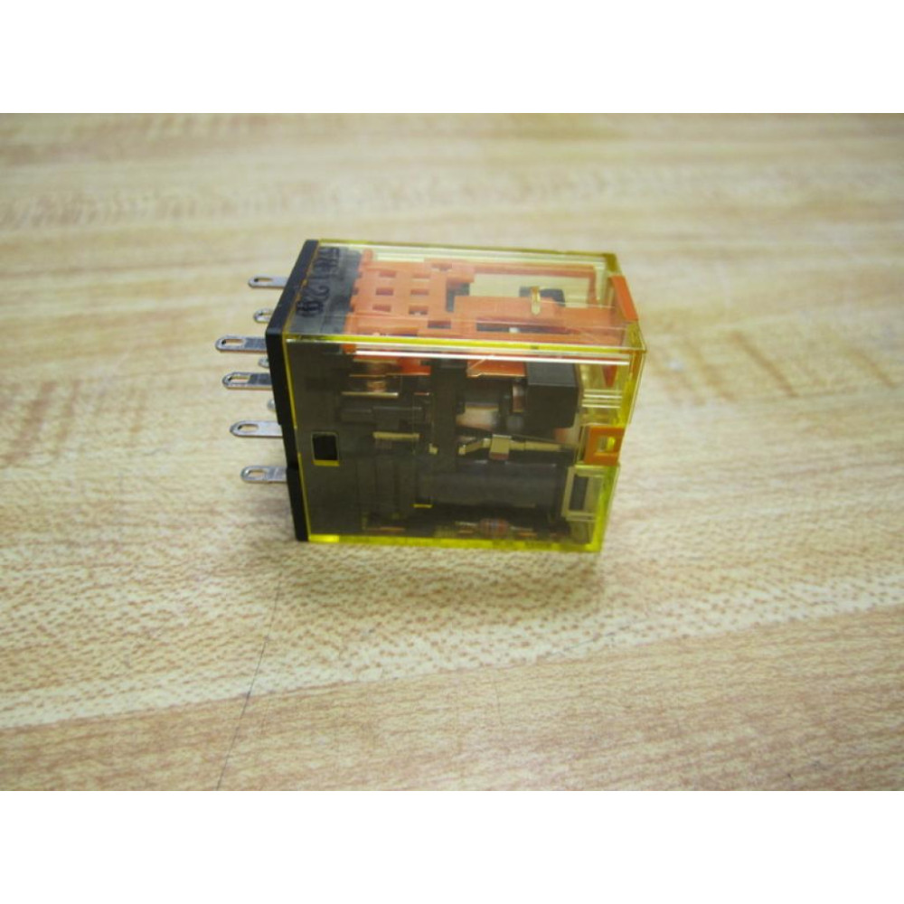 IDEC RU2S-A110 Relay RU2SA110 (Pack of 4) - New No Box