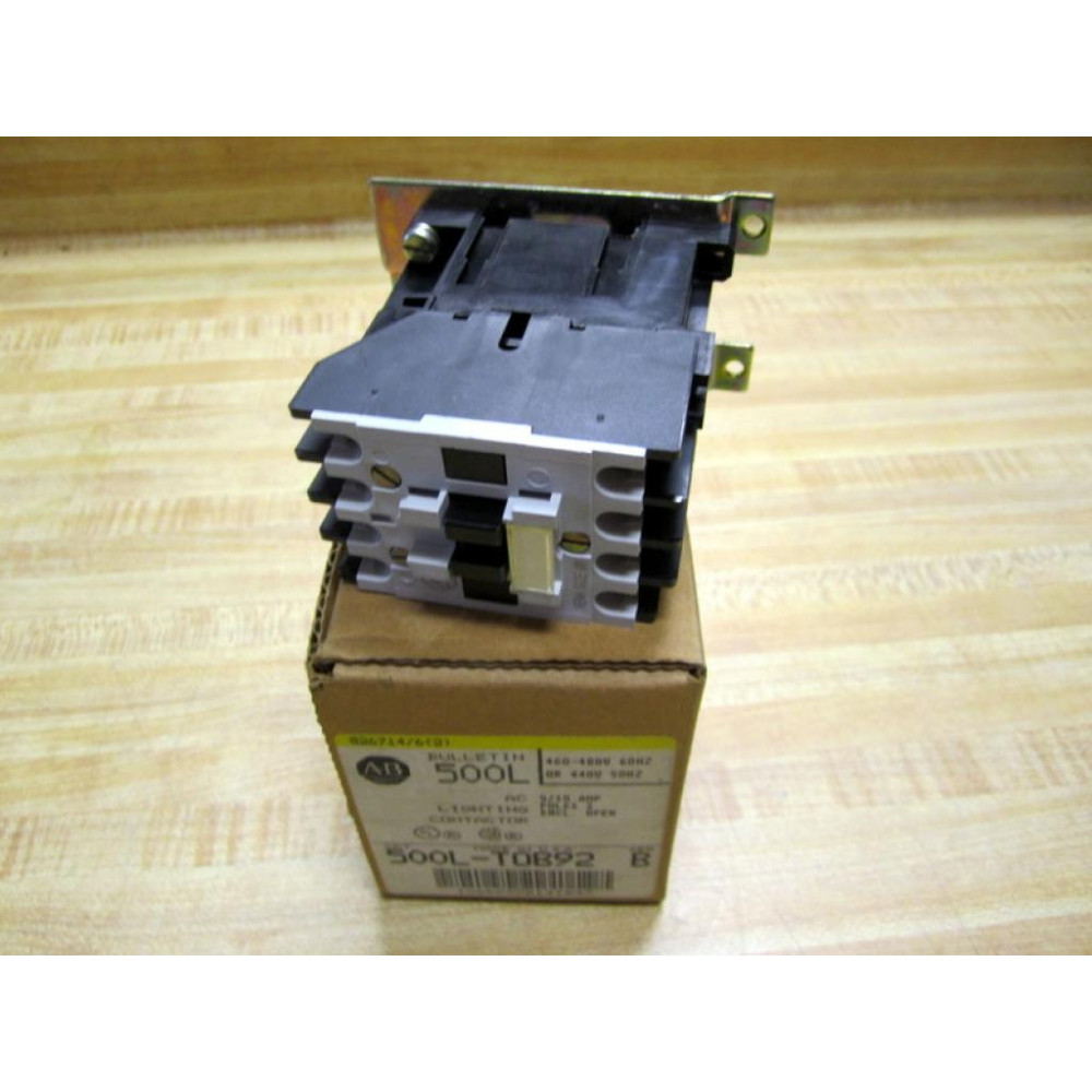 Allen Bradley 500L-TOB92 AC Lighting Contactor 500L-T0B92