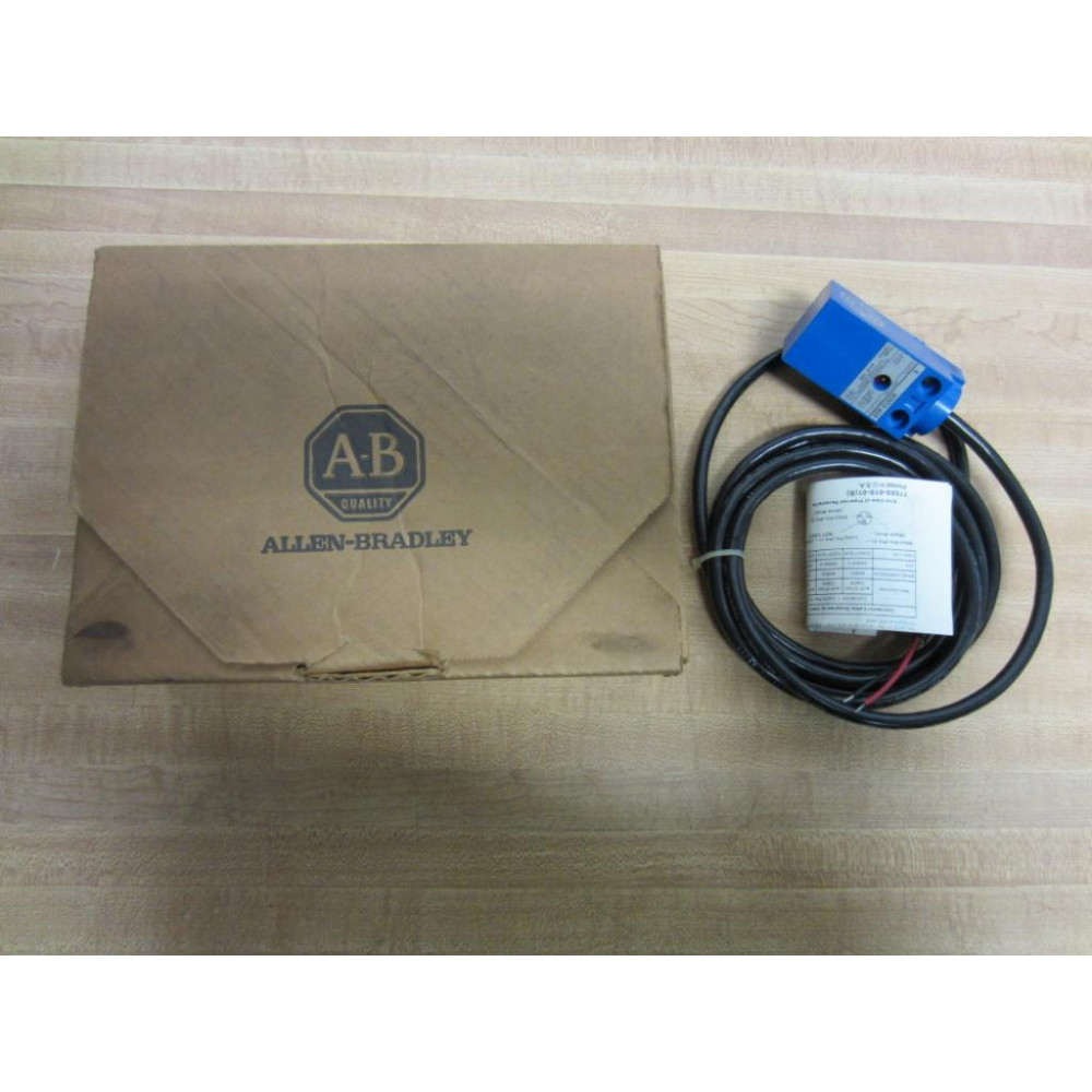 Allen Bradley 871P-C13CCR 871PC13CCR Proximity Switch Series B