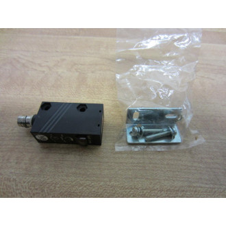 Allen Bradley 42KC-R2LPGP-P4 Sensor 42KCR2LPGPP4 Ser A - New No Box