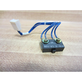 Omron NW-5-1A-105 Switch NW51A105 With Bracket - Used