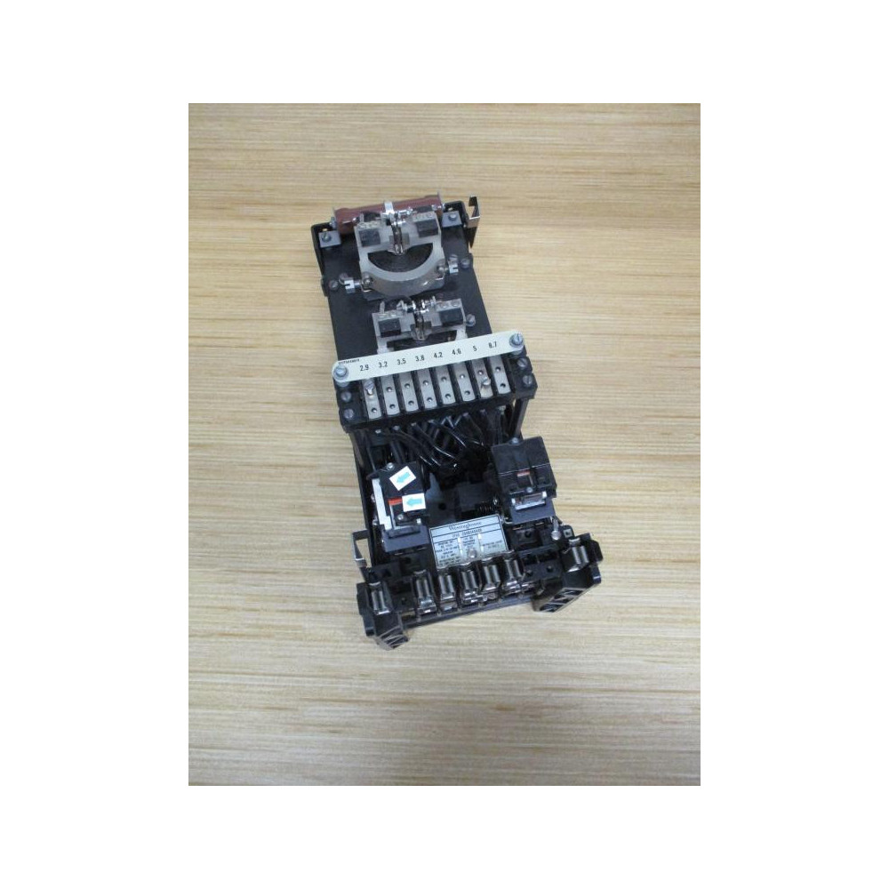 Westinghouse 290B346A09 Transformer Differential Relay Type HU Cracked - Used