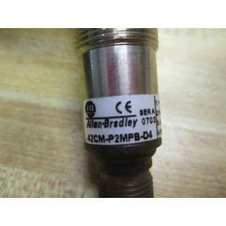 Allen Bradley 42CM-P2MPB-D4 Photoelectric Sensor 3m 42CMP2MPBD4 Series A - Used