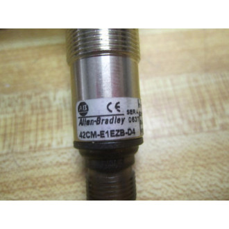 Allen Bradley 42CM-E1EZB-D4 Photoelectric Sensor 20m 42CME1EZBD4 Series A - Used