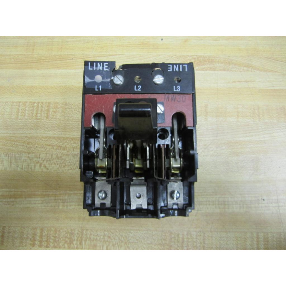 General Electric THMCR3162 Disconnect Switch 3-Pole E36152 Cracked - Used