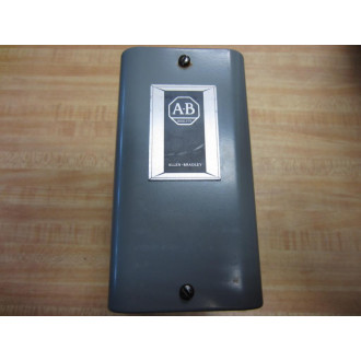 Allen Bradley 700-CL201A1 Type CL AC Control Relay With Enclosure Series B