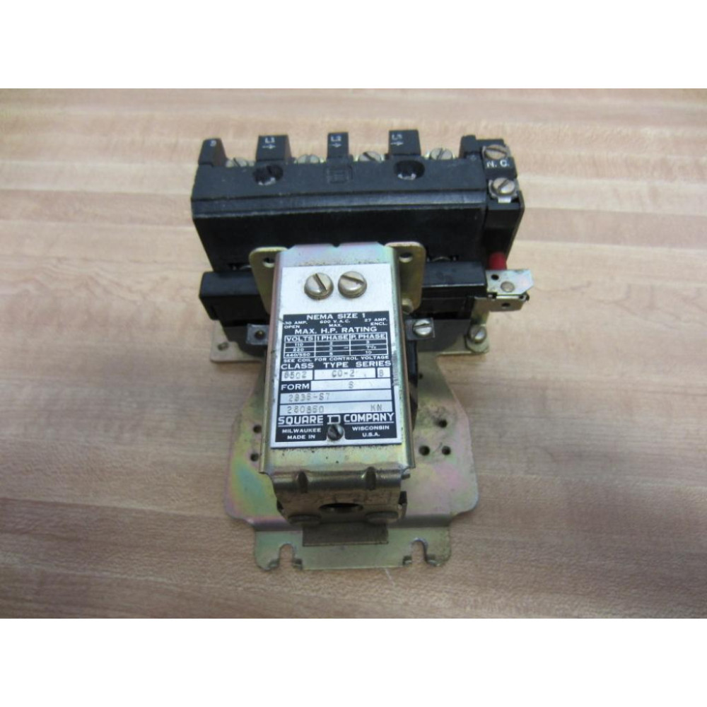 Square D 8502 CO-2 8502CO2 Contactor 8502 C0-2 8502C02 Series B - Used