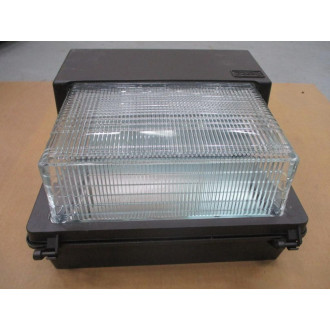 Hubbell PGM3-150P-18-BZ-L Perimaliter III Wall Pack PGM3150P18BZL - New No Box
