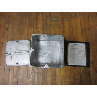 OZ Gedney YS121208 Cast Iron Junction Box - New No Box
