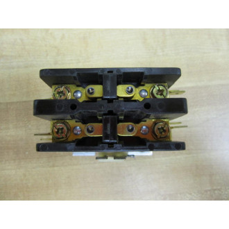 Cutler Hammer C25BNB230A Definite Purpose Contactor Series E1