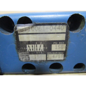 Rexroth Bosch Group 6110061-0440 Valve 61100610440 - Used
