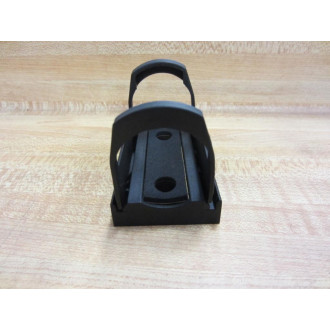 258093 Bracket PP - New No Box
