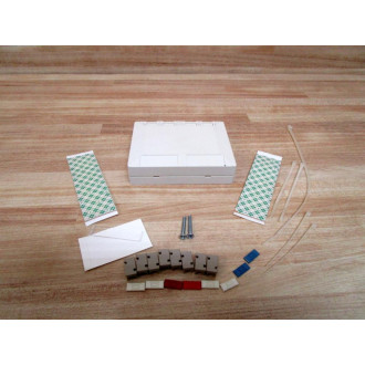 Siemon SM4-FMC-02-001 Surface Mount Assembly - New No Box
