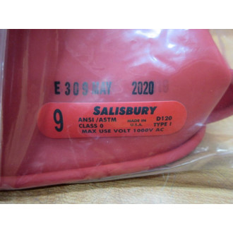 Salisbury E011R9 Insulating Gloves E011R