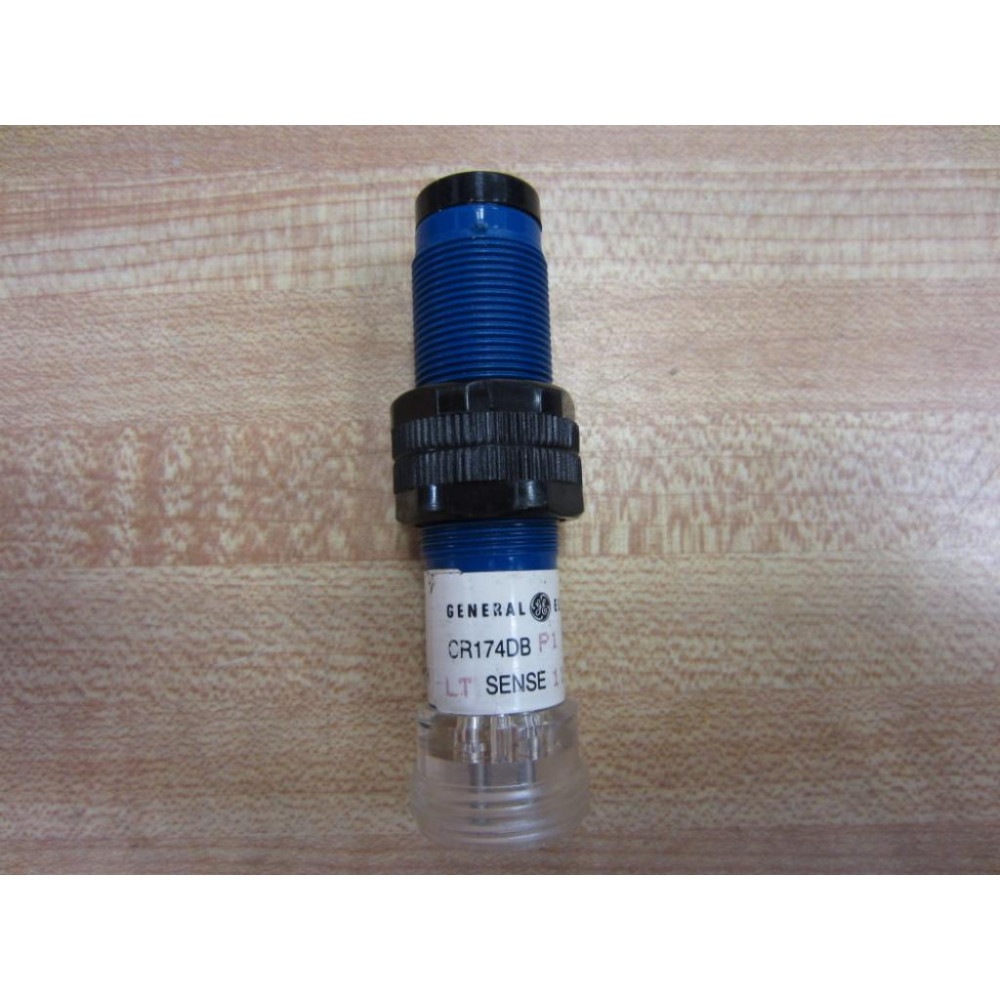 GE General Electric CR174DB P1 E5 Photoelectric Sensor CR174DBP1E5 - New No Box