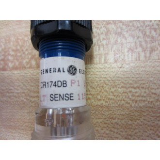 GE General Electric CR174DB P1 E5 Photoelectric Sensor CR174DBP1E5 - New No Box