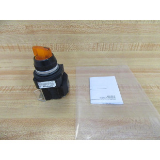 Allen Bradley 800H-16JRA5KB7AX Selector Switch - New No Box