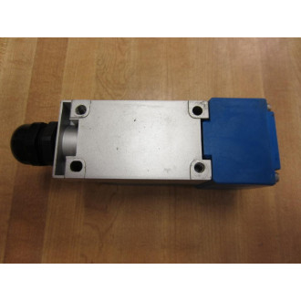 Sentinel Agastat PLEB S3AAAVXX4TX Ultrasonic Proximity Sensor - Used