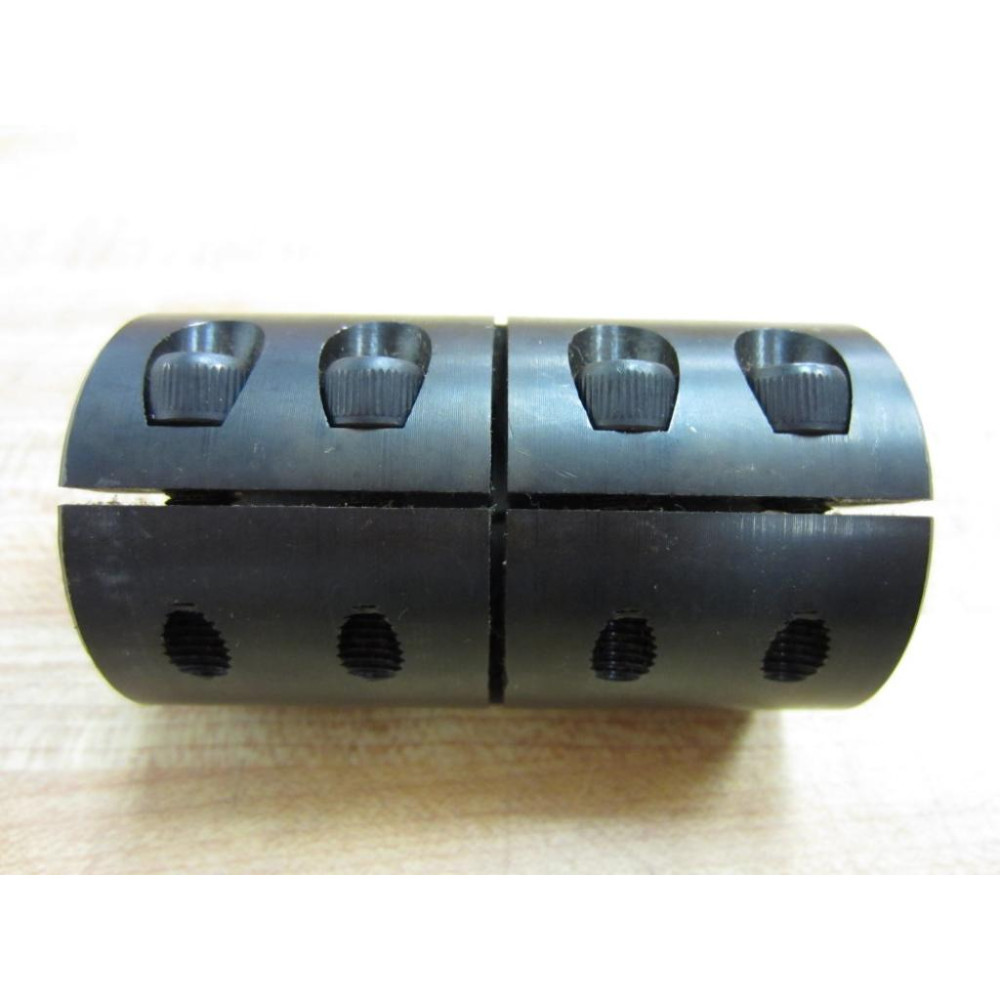 12-1 121 Clamp Type Shaft Coupling - New No Box